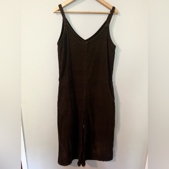 Billabong Corduroy Brown Women’s Jumpsuit Size 8 - Picture 1 of 5
